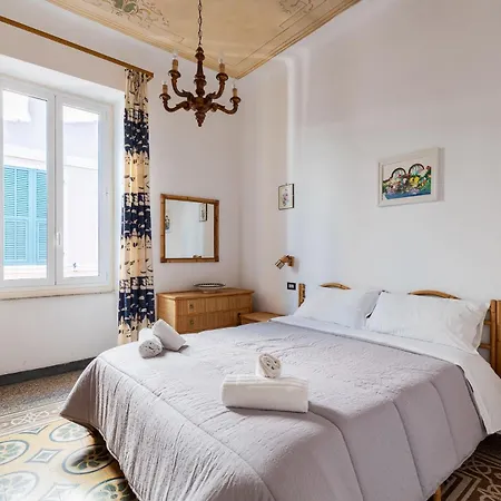 Appartamento Hostdomus - Dante Alassio